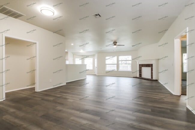 Photo - 14906 East 88th St N