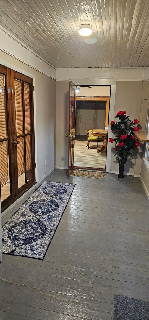 Photo - 882 Locust Dr Unit 4