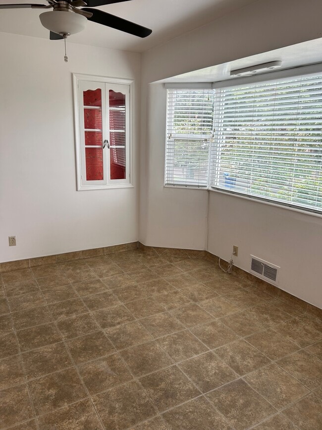 Photo - 1805 Downington Ave S