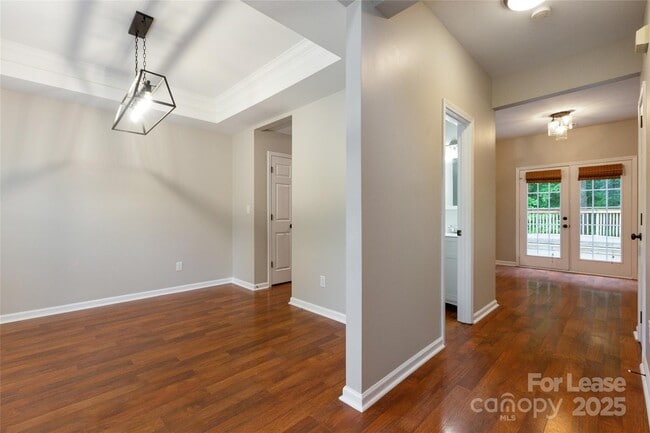 Photo - 155 Walmsley Pl