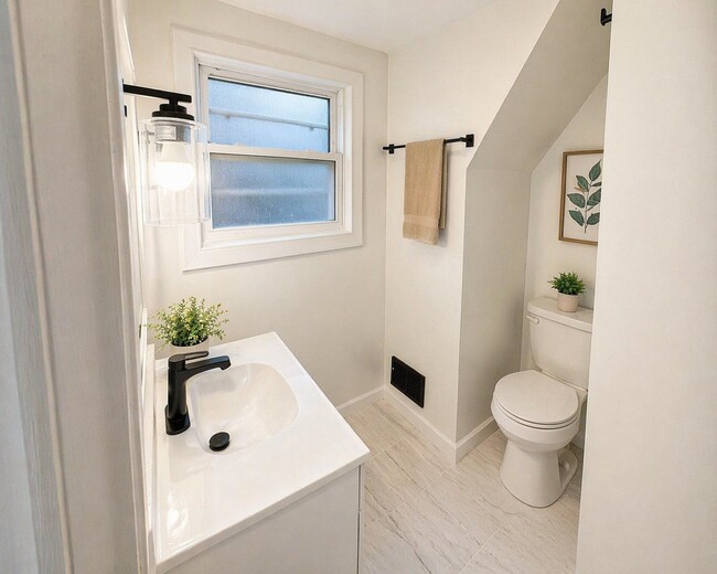 Photo - 2323 Patterson Ave