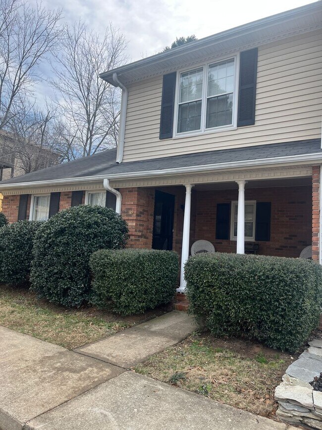 Photo - 19 Somersett Dr