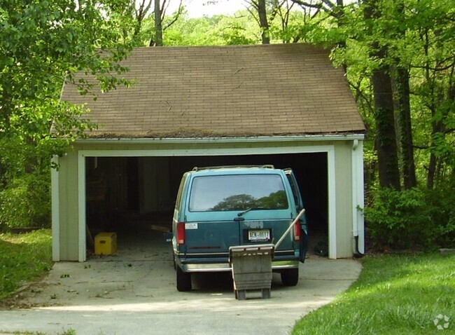 Building Photo - 849 Hemingway Ct Rental