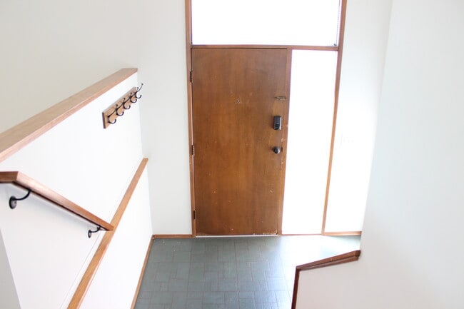 Photo - 9042 SW Monterey Pl