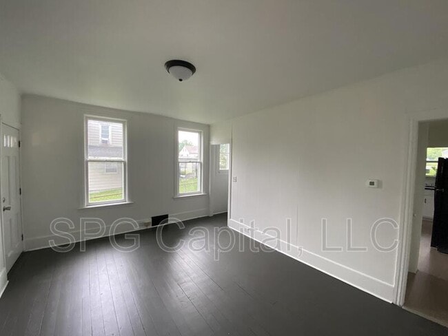 Photo - 632 S Second St