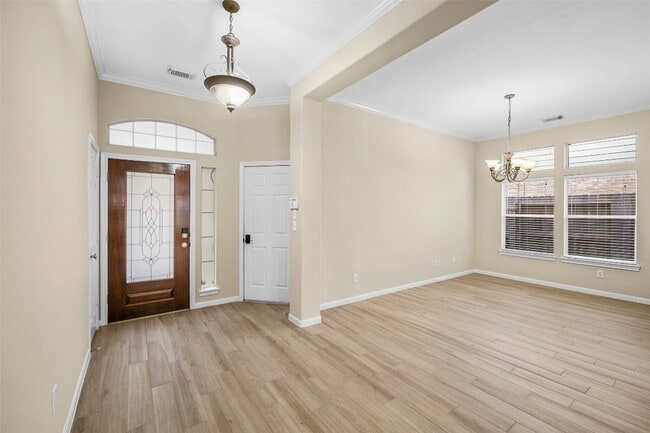 Building Photo - 26515 Autumn Orchard Ct