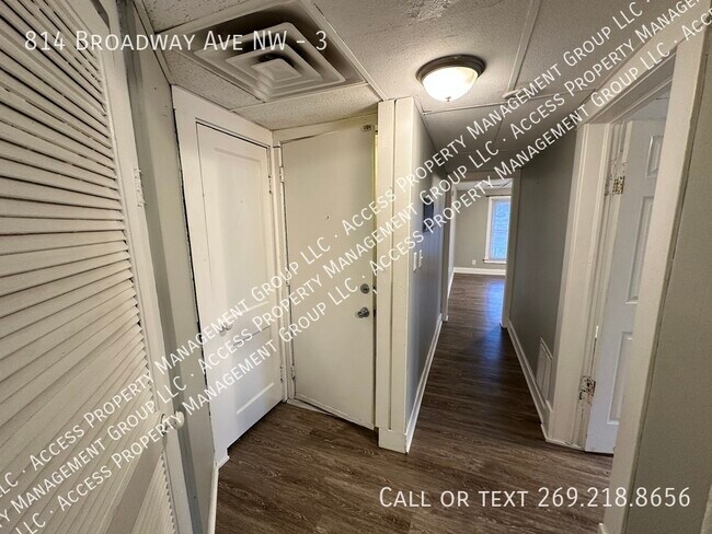 Photo - 814 Broadway Ave NW Unit 3