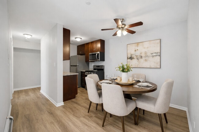 Photo - 838 Mcintosh Ct Unit 205