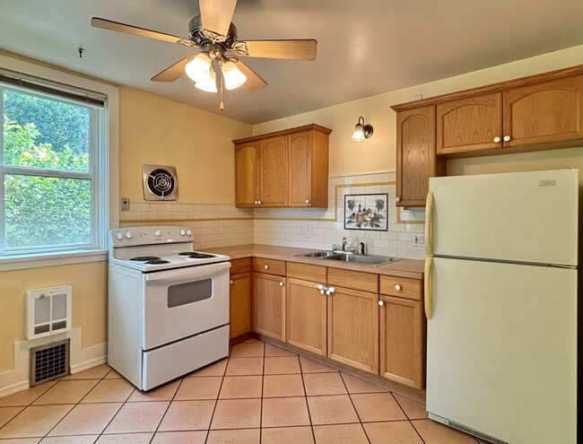 176 S Chestnut St Unidad 5