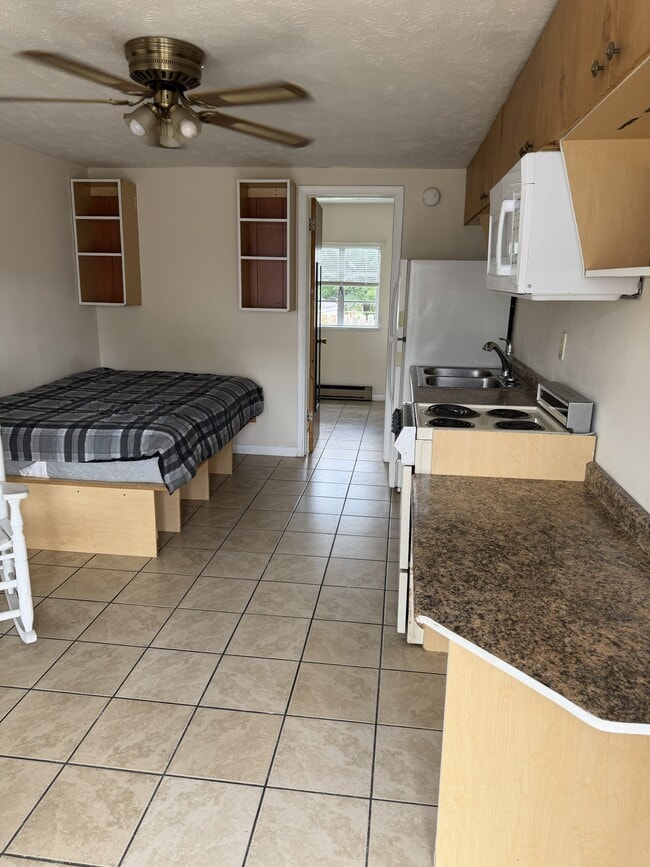 Photo - 1332 Central Ave Unidad 6
