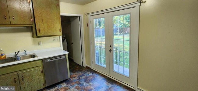 Photo - 45565 Camelot Ct