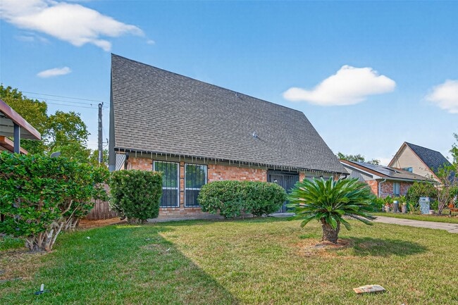 Building Photo - 13314 Townwood Dr