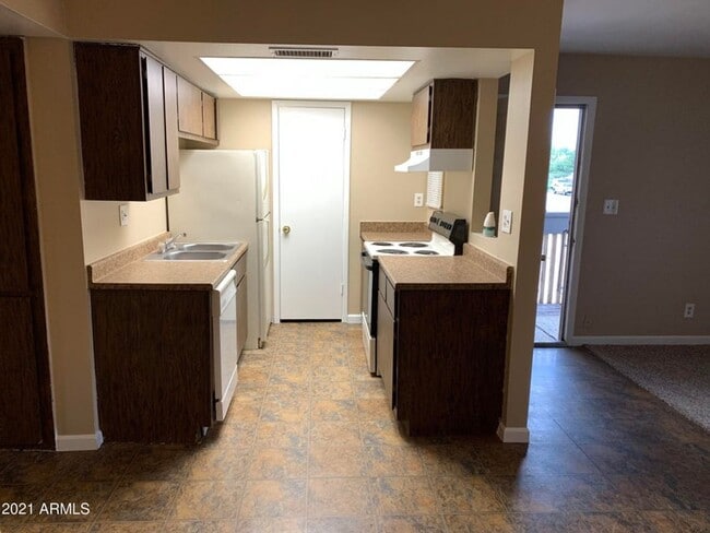 Photo - Nice 2 Bedroom in  Phoenix
