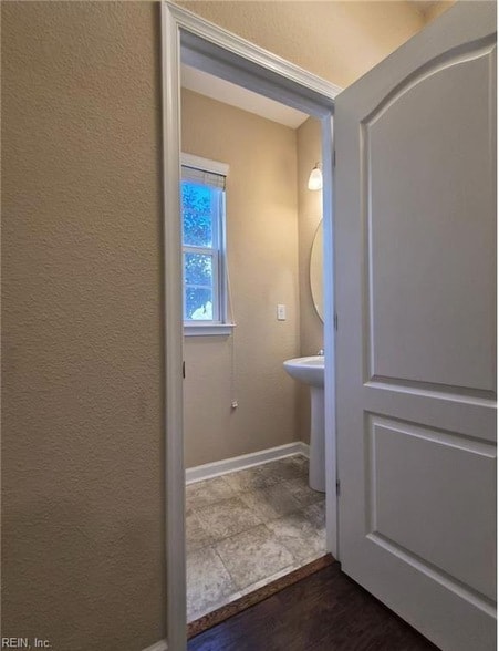 Photo - 279 Tigerlilly Dr