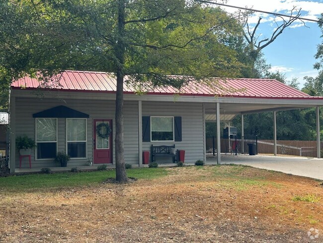 Building Photo - 5289 W Park Ln Rental