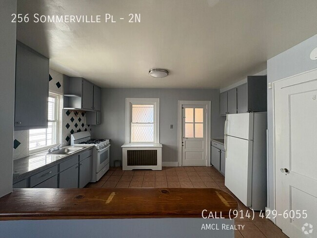 Building Photo - 256 Sommerville Pl Unit 2N Rental