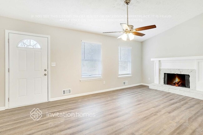 Photo - 1114 Westchester Dr SW