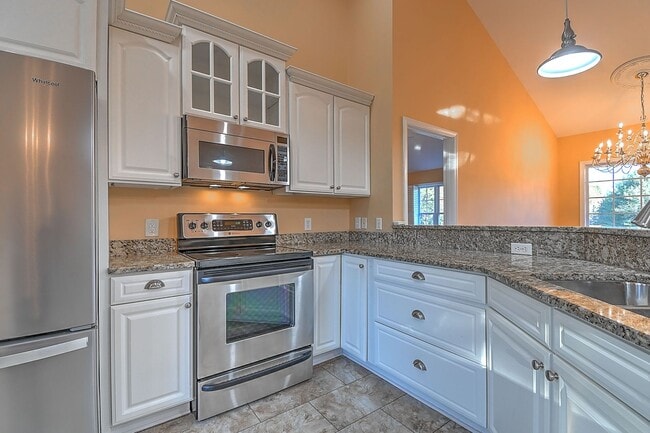 Photo - 168 Old Mill Ct