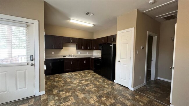204 E Buck St Unit 10