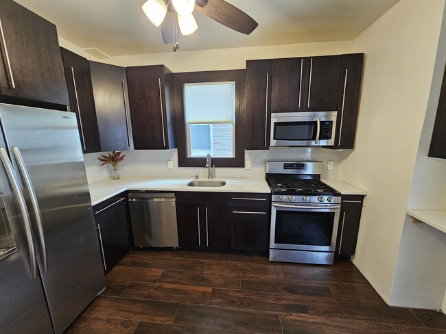 Photo - 303 FULTON Ave Unit apt 1, first floor