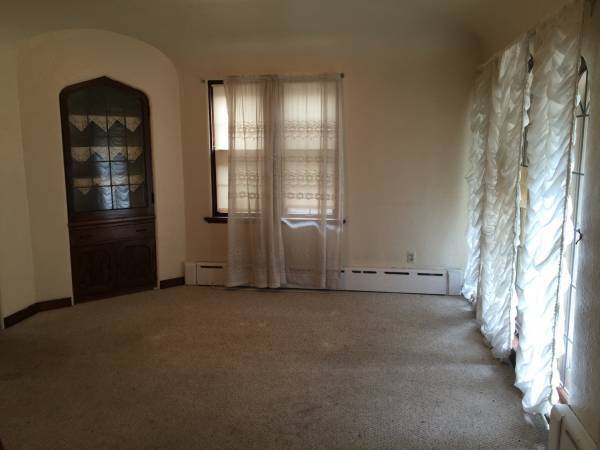 Photo - Comfortable 4 Bedroom Single Family Home