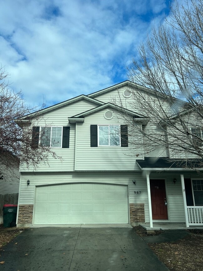 Building Photo - Spacious 4 Bed 2.5 Bath in Meridian! Rental