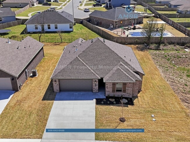 Photo - New Beginnings Start with AMRR: Spacious 3 Bedroom new build in Siloam Springs!