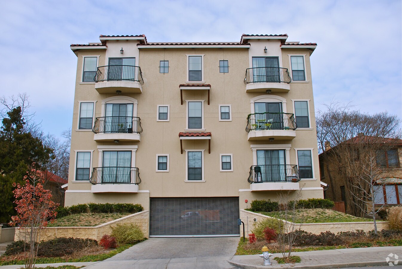 Photo - The Novela 6159