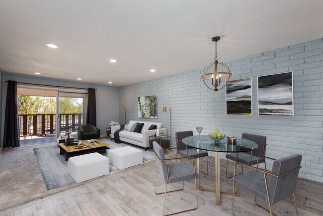 Photo - 4354 N 82nd St Unidad 259