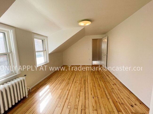 Photo - 763 Manor St