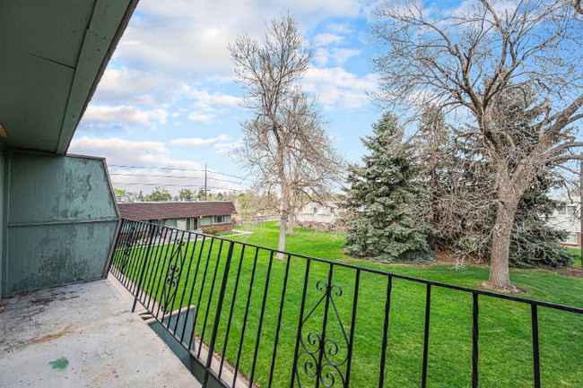 Photo - 8870 W Jewell Ave Unidad 11