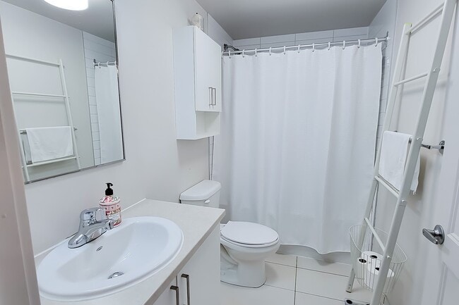 Photo - 2085 Av Av Papineau, Unit 305