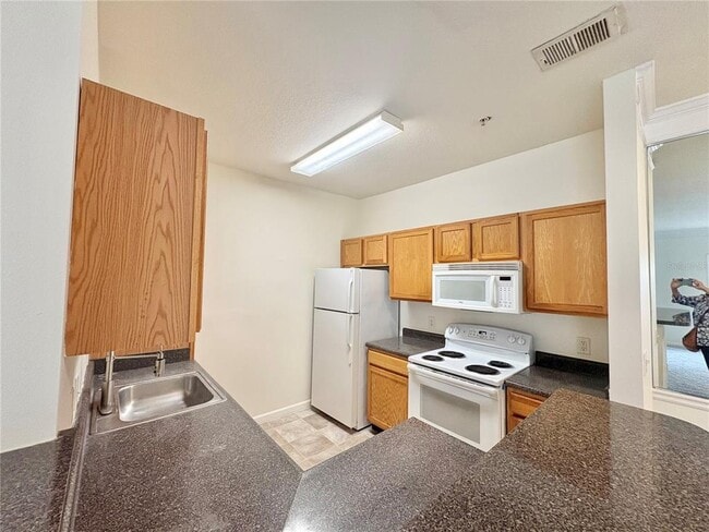 Photo - 4802 51st St W Unit 1016