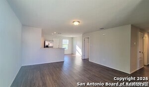 Photo - 7136 Quarter Moon