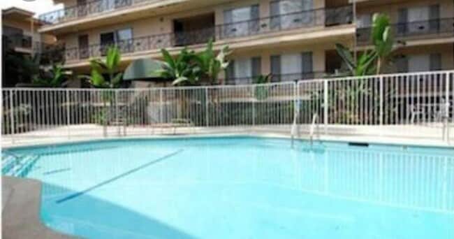 Swimming Pool - 3455 Elm Ave Unit #215