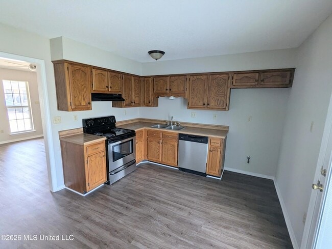 Photo - 3426 Laurelwood Dr