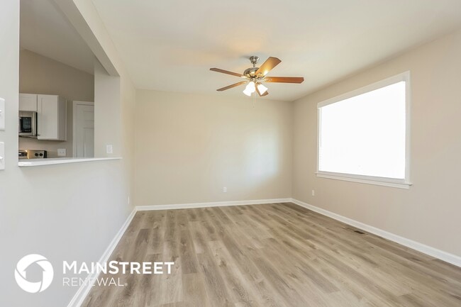 Photo - 4872 Shasta Dr