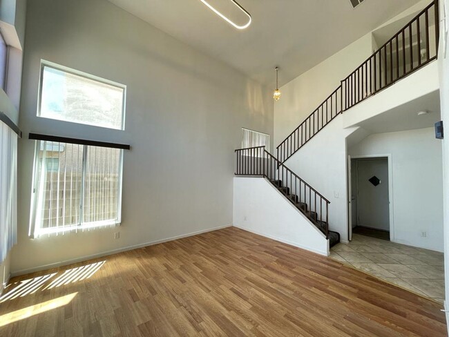 Photo - Beautiful 3 bed 2.5 bathroom home