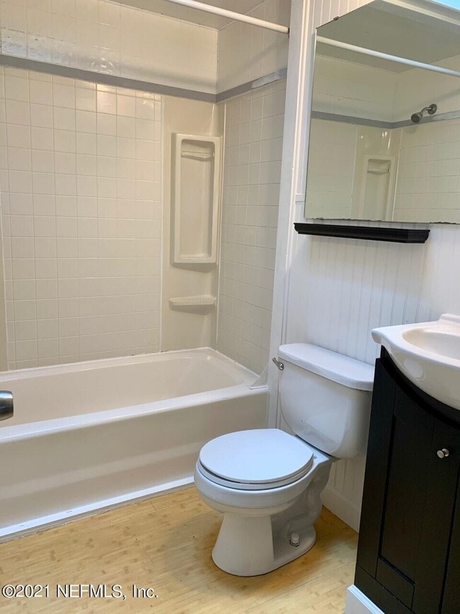 Photo - 7414 Bamberg Rd