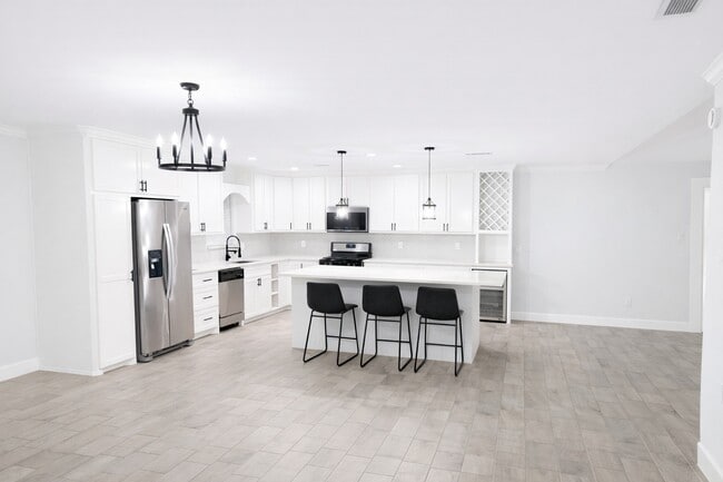 Photo - 313 Sycamore St