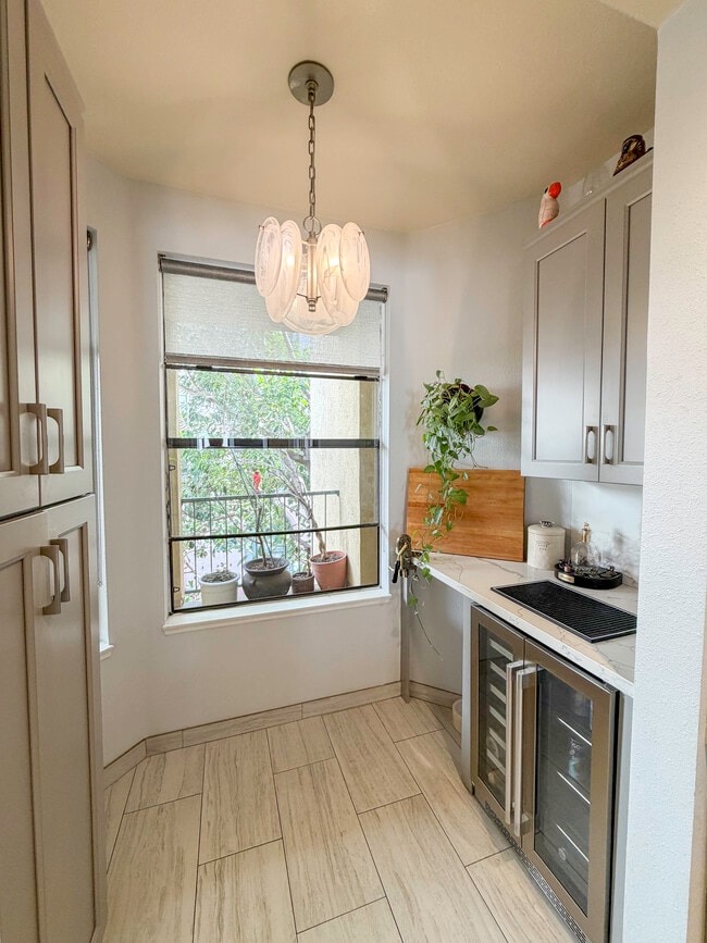 Photo - 425 E Ocean Blvd Unidad 320