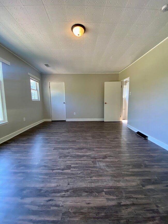 Photo - 98 E Van Buren St Unidad Van Buren 98 1/2