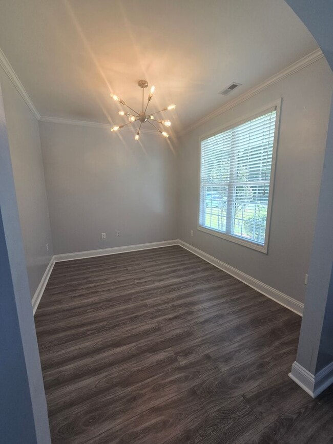 Photo - New Listing!!!