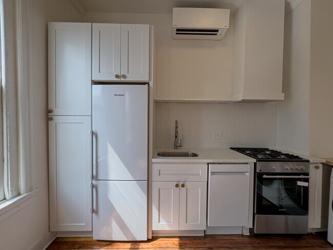 Photo - 1223 N Franklin St