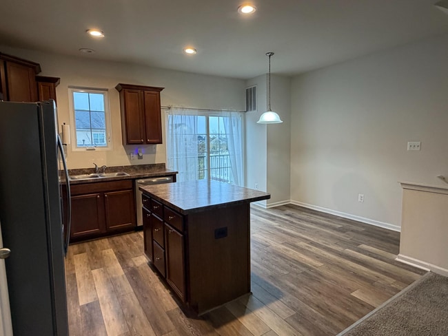 Photo - 20636 Albermarle Ln