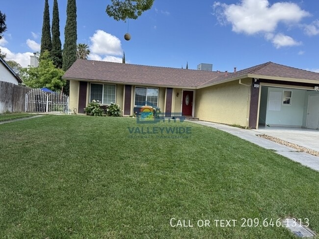 Photo - 1525 Griffith Pl House