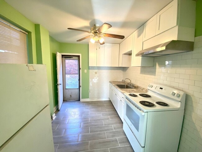 Photo - 1107 W Colona St Unit Townhouse