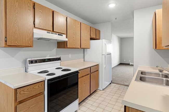 Photo - Riverbend Apartments