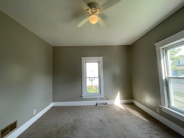 Photo - 330 W 6th St