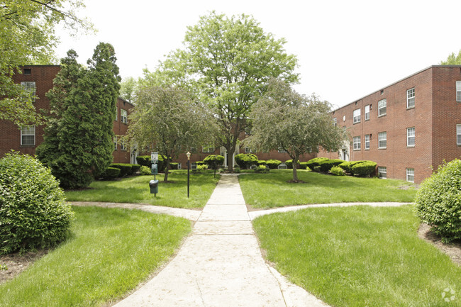 The Courtyards at Sewickley - South - The Courtyards at Sewickley - South Apartamentos